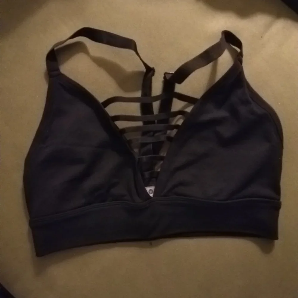 Exercise Top/Bra - Picture 1 of 5